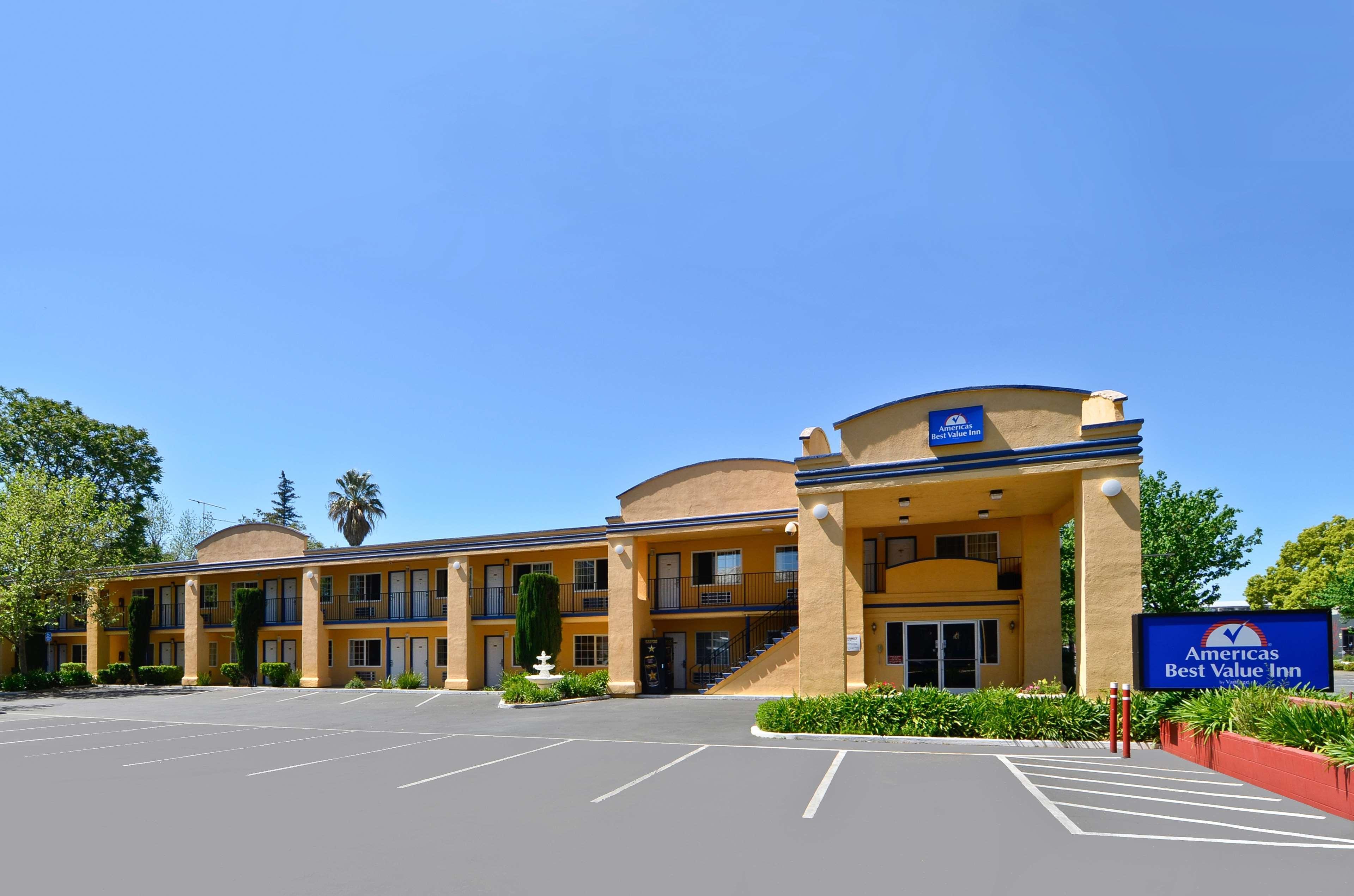 Americas Best Value Inn - Chico Exterior photo